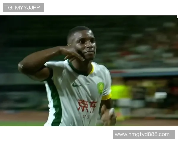 3-0，国安豪取足协杯冠军，获亚冠名额 阿布雷乌进3球 河南输在经历